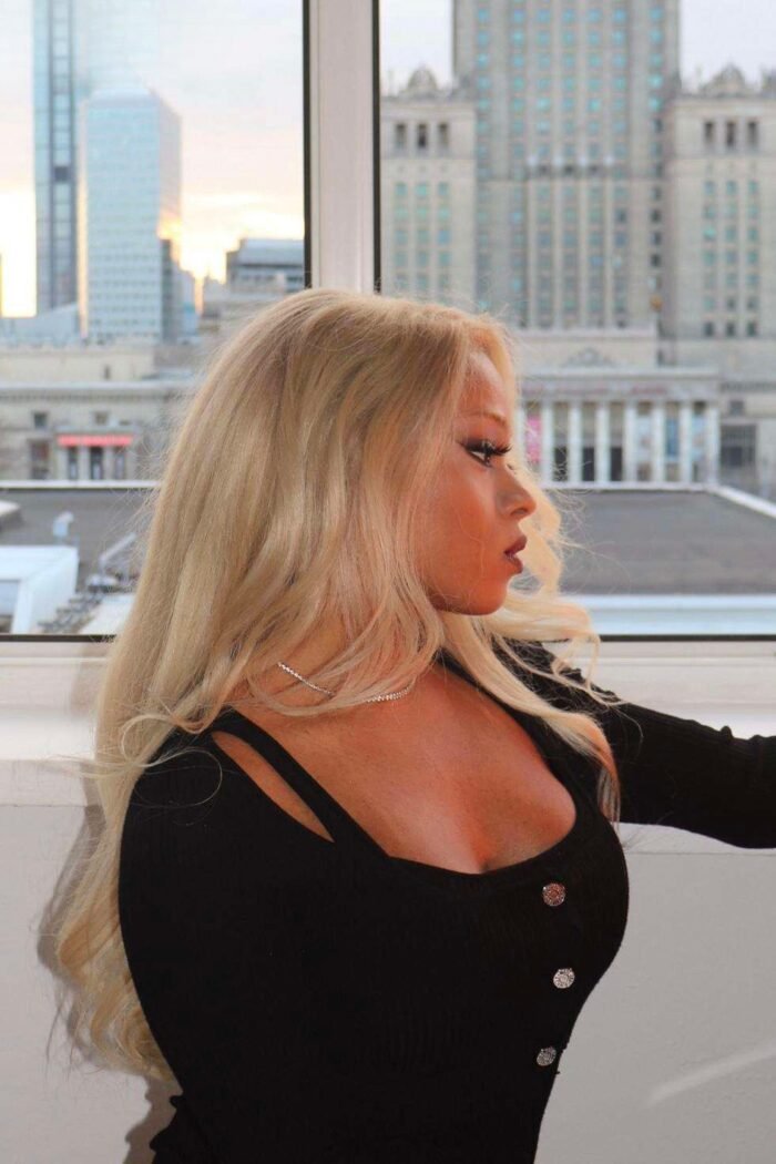 Emma Qamar, 26 - Image 2